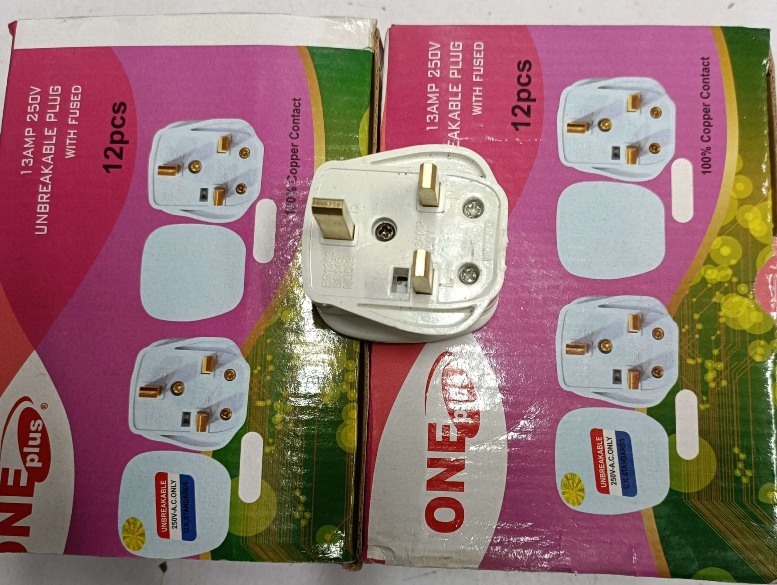 one plus 13A capta 3pin plagu
