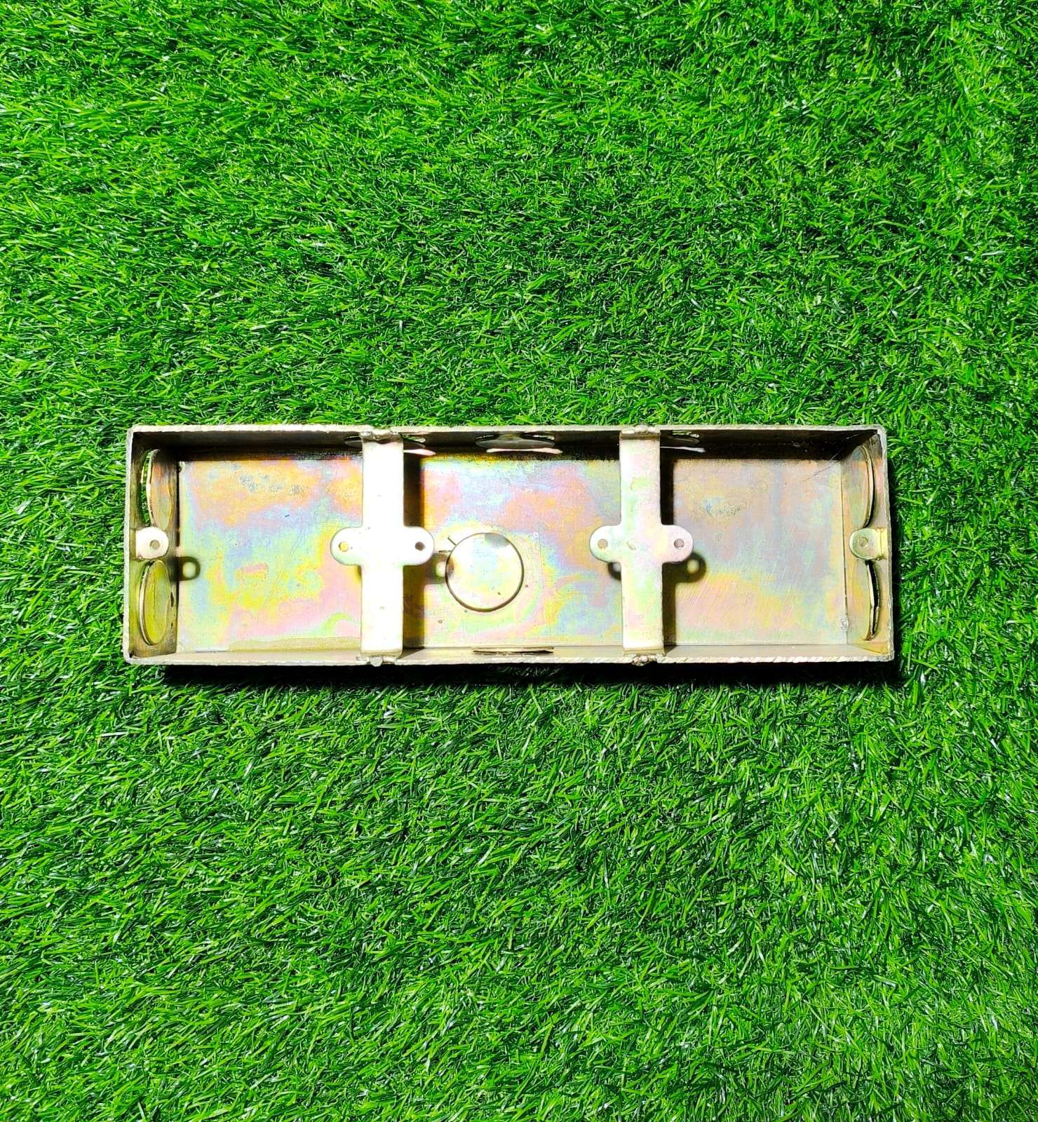 16GEJ STEEL BOX 3GANG GOLDIN