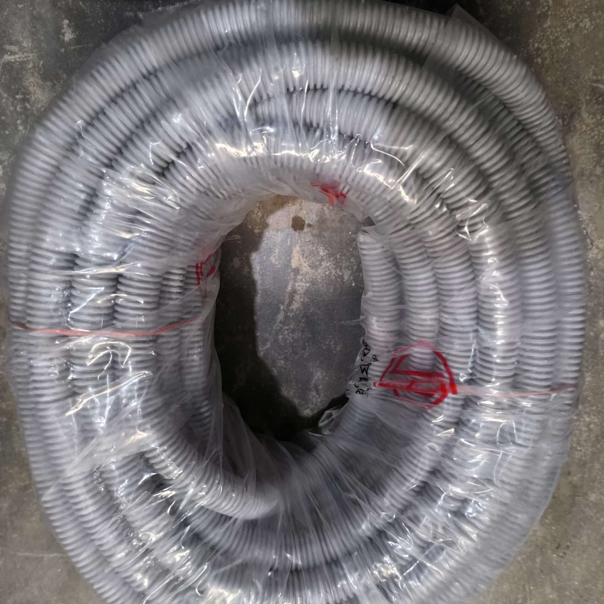 1/2" huj pipe, 3/4" Huj pipe , 1" Huj pipe